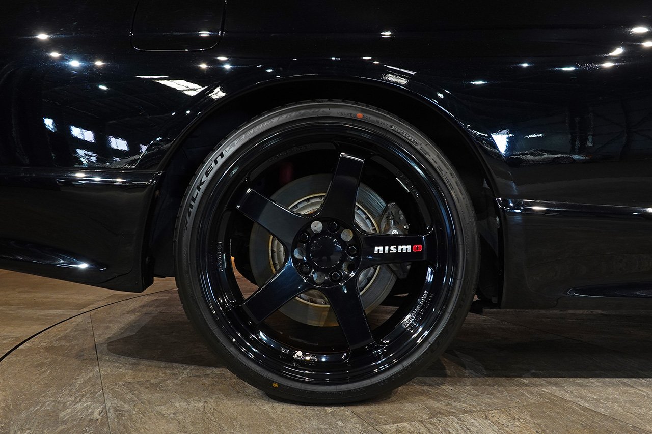 
1995 Nissan Skyline R33 GT-R full									