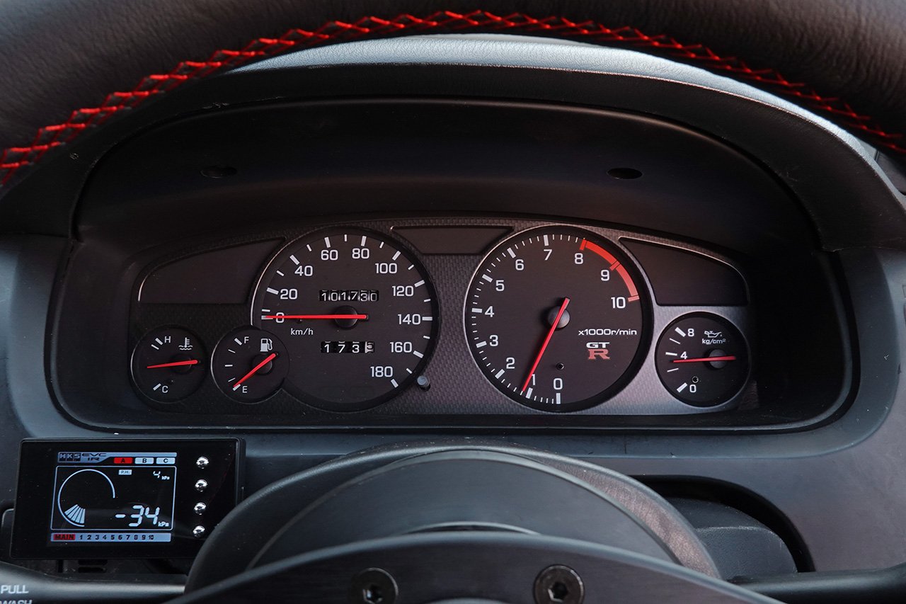 
1995 Nissan Skyline R33 GT-R full									