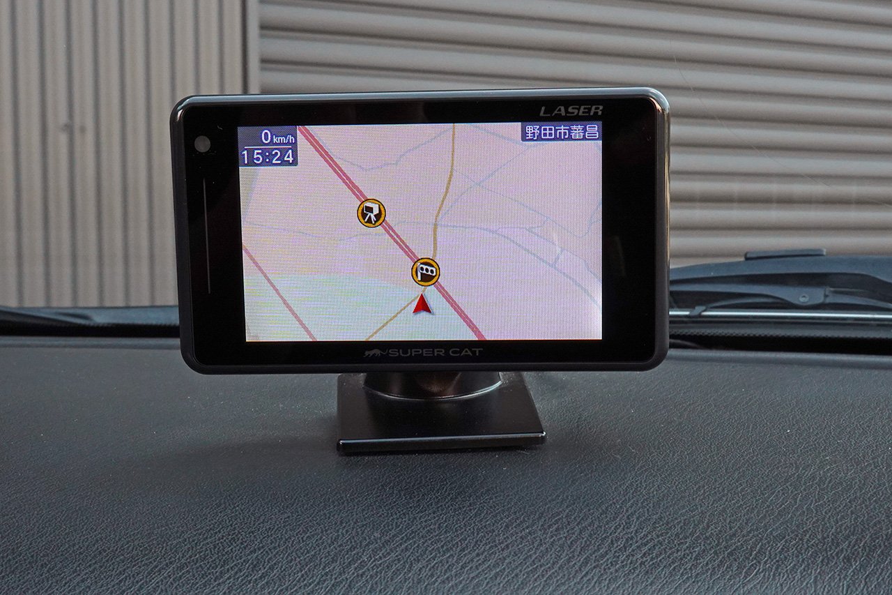 
1995 Nissan Skyline R33 GT-R full									