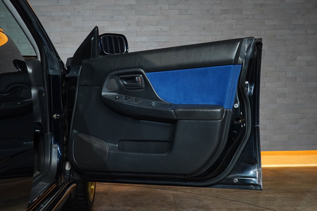 
2001 Subaru Impreza WRX STi Tommykaira M20b 2.2 full									