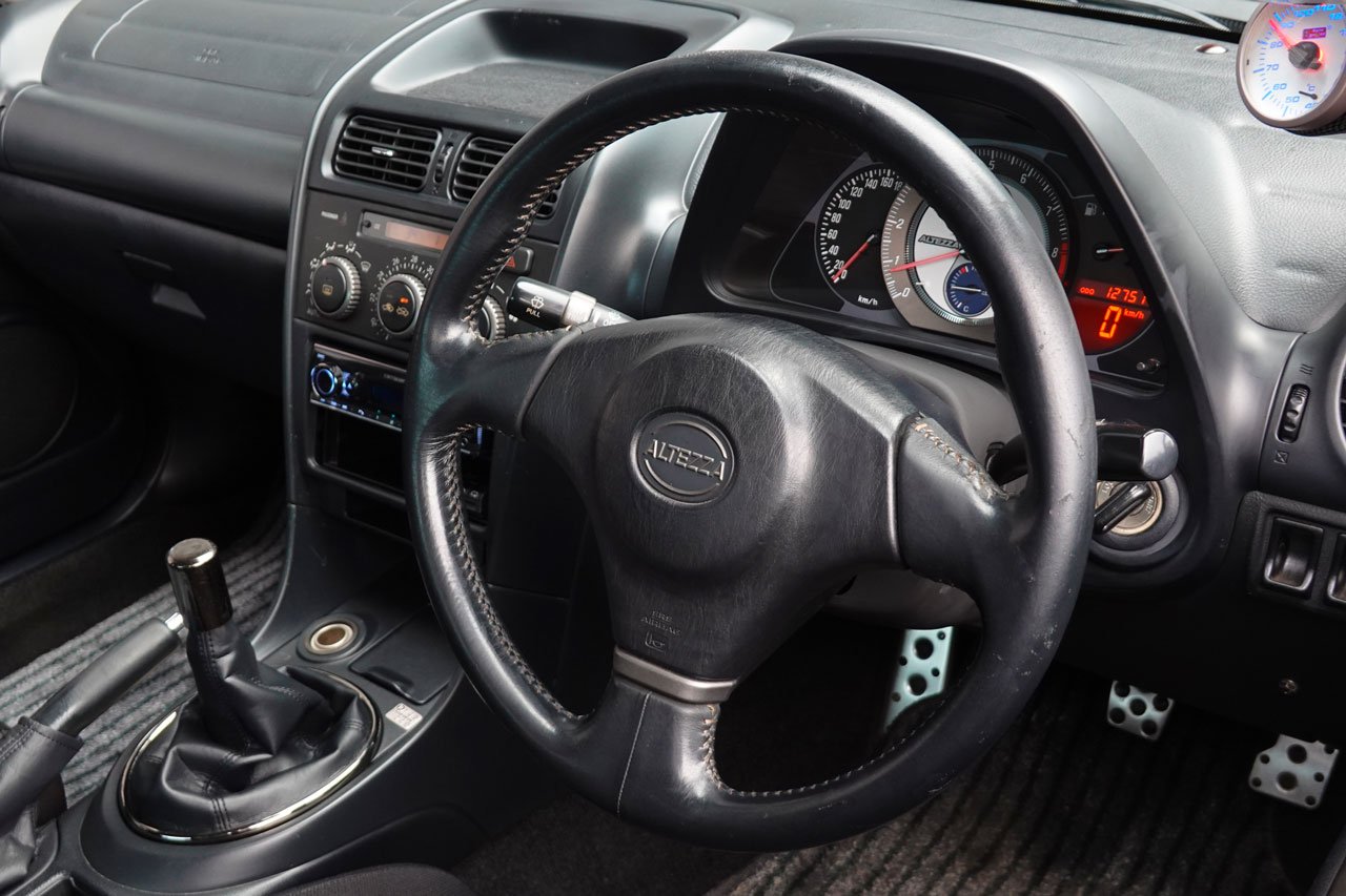 
2002 Toyota Altezza RS200 Limited full									