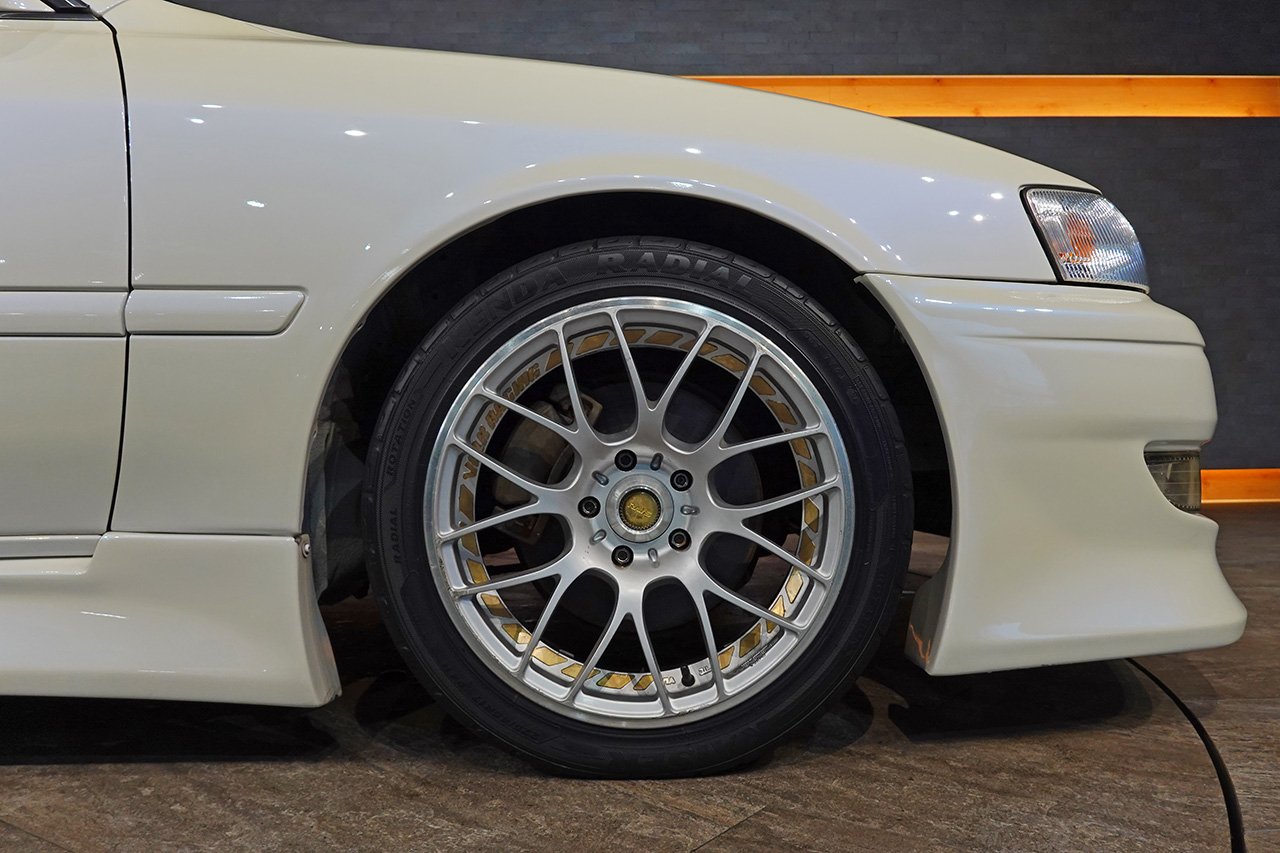 
1998 Toyota Chaser Tourer V JZX100 full									