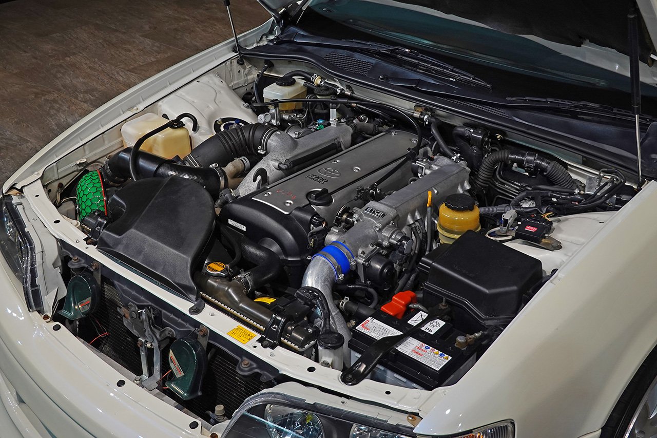 
1998 Toyota Chaser Tourer V JZX100 full									