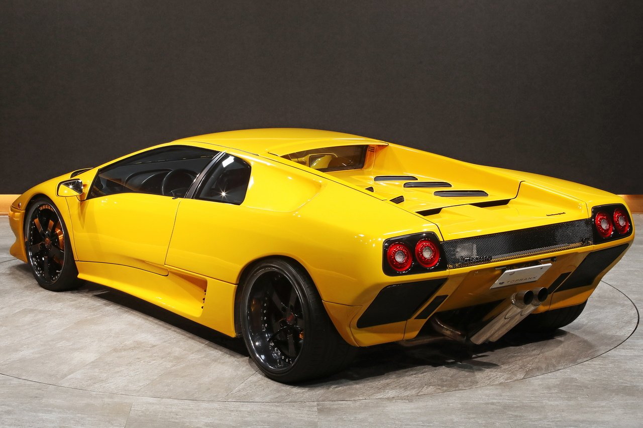 
1995 Lamborghini Diablo VT – 5.7L V12 – 5-Speed Gated Manual – AWD – Superfly Yellow – 50,000 km – Japan full									