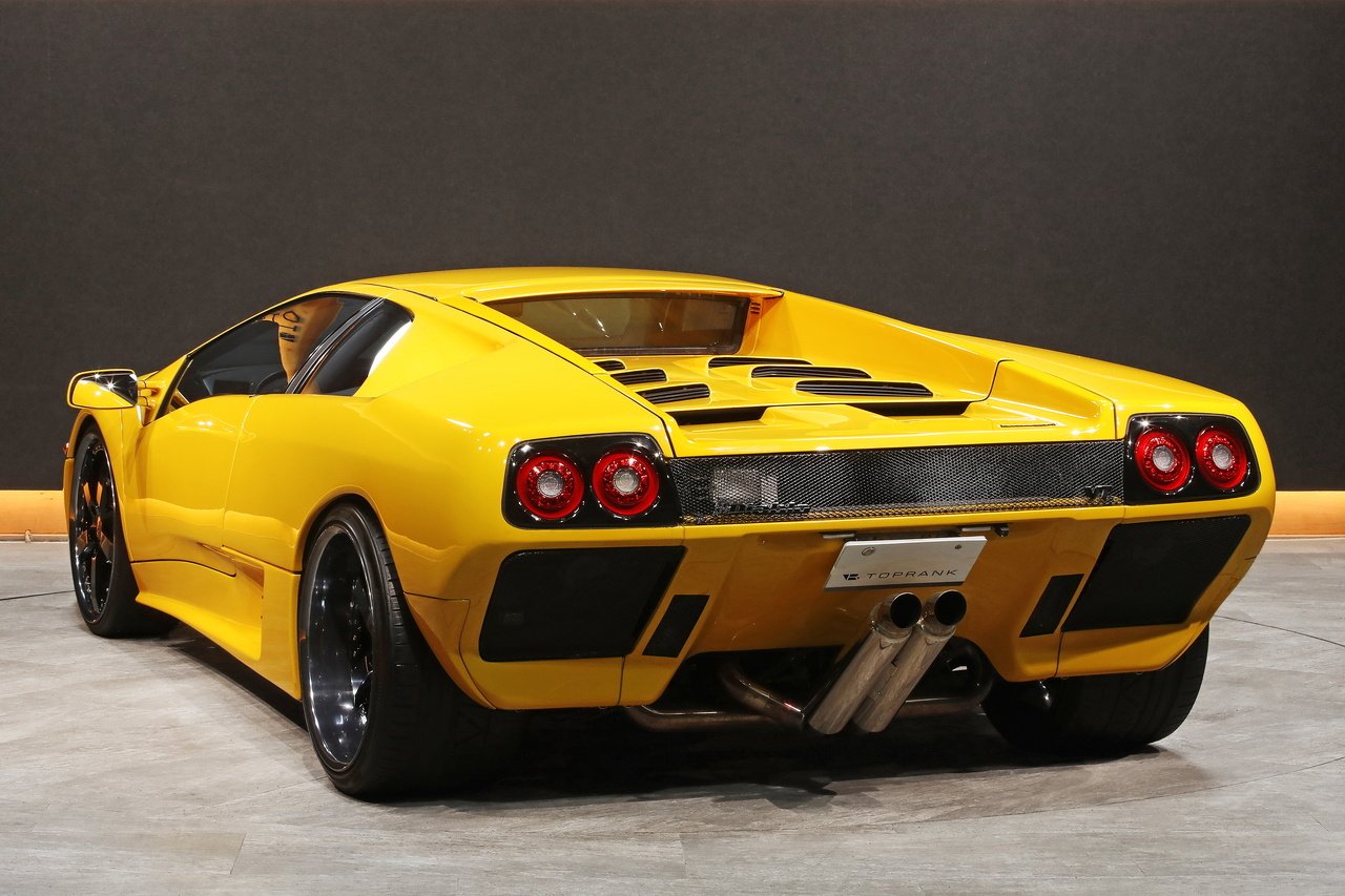 
1995 Lamborghini Diablo VT – 5.7L V12 – 5-Speed Gated Manual – AWD – Superfly Yellow – 50,000 km – Japan full									