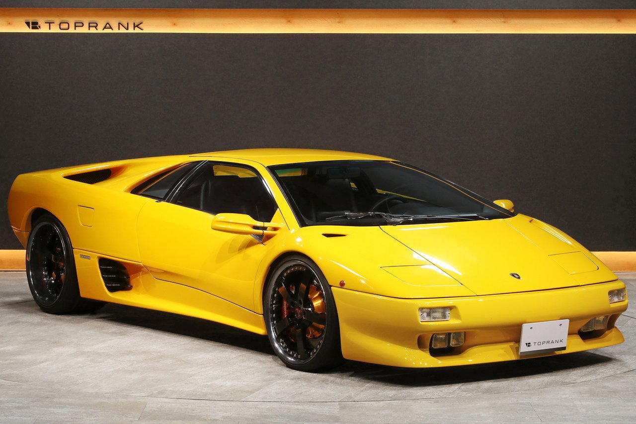 
1995 Lamborghini Diablo VT – 5.7L V12 – 5-Speed Gated Manual – AWD – Superfly Yellow – 50,000 km – Japan full									