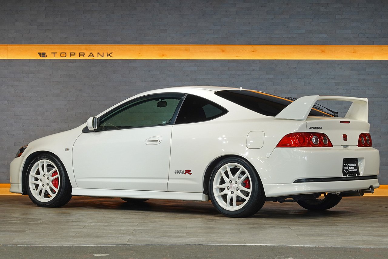 
2005 Honda Integra Type-R DC5 full									