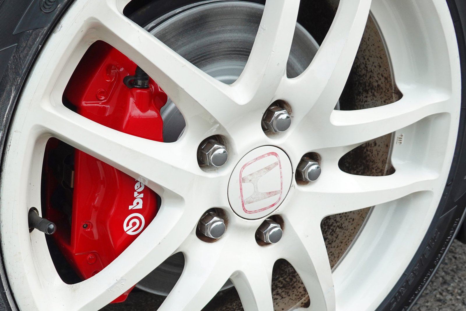 
2005 Honda Integra Type-R DC5 full									