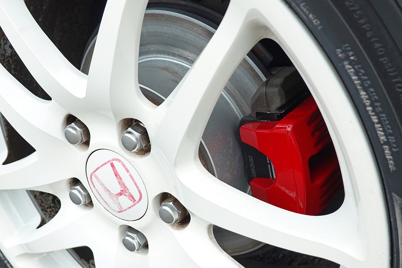 
2005 Honda Integra Type-R DC5 full									