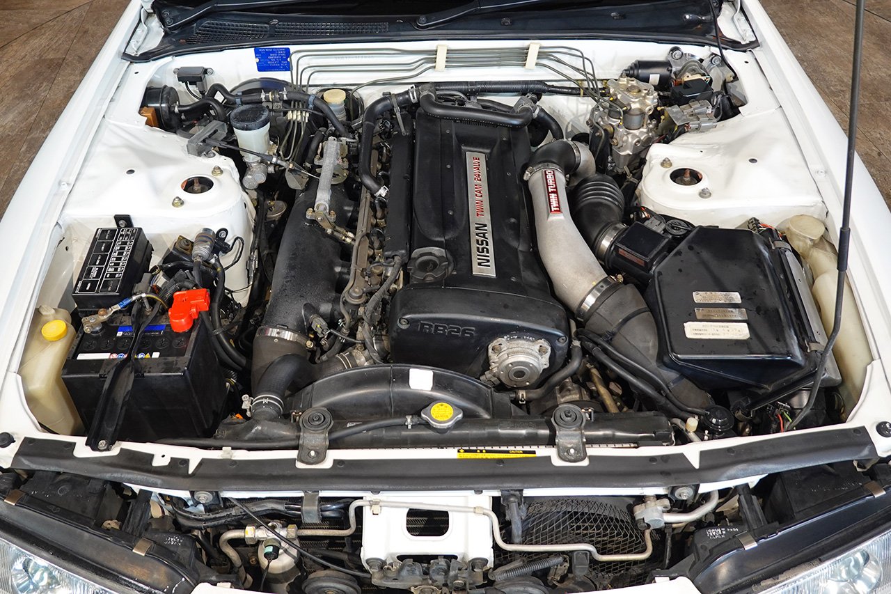 
1994 NISSAN SKYLINE GT-R R32 full									