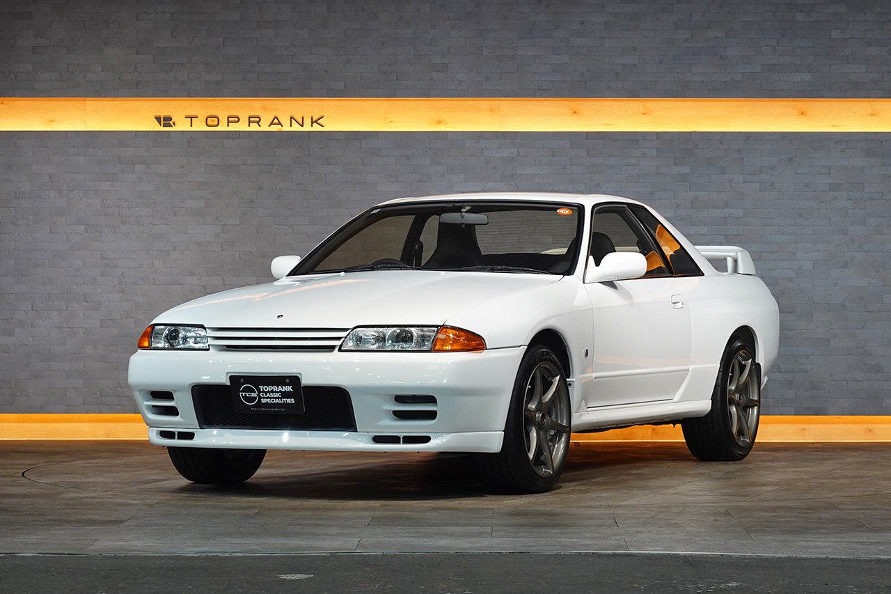 
1994 NISSAN SKYLINE GT-R R32 full									