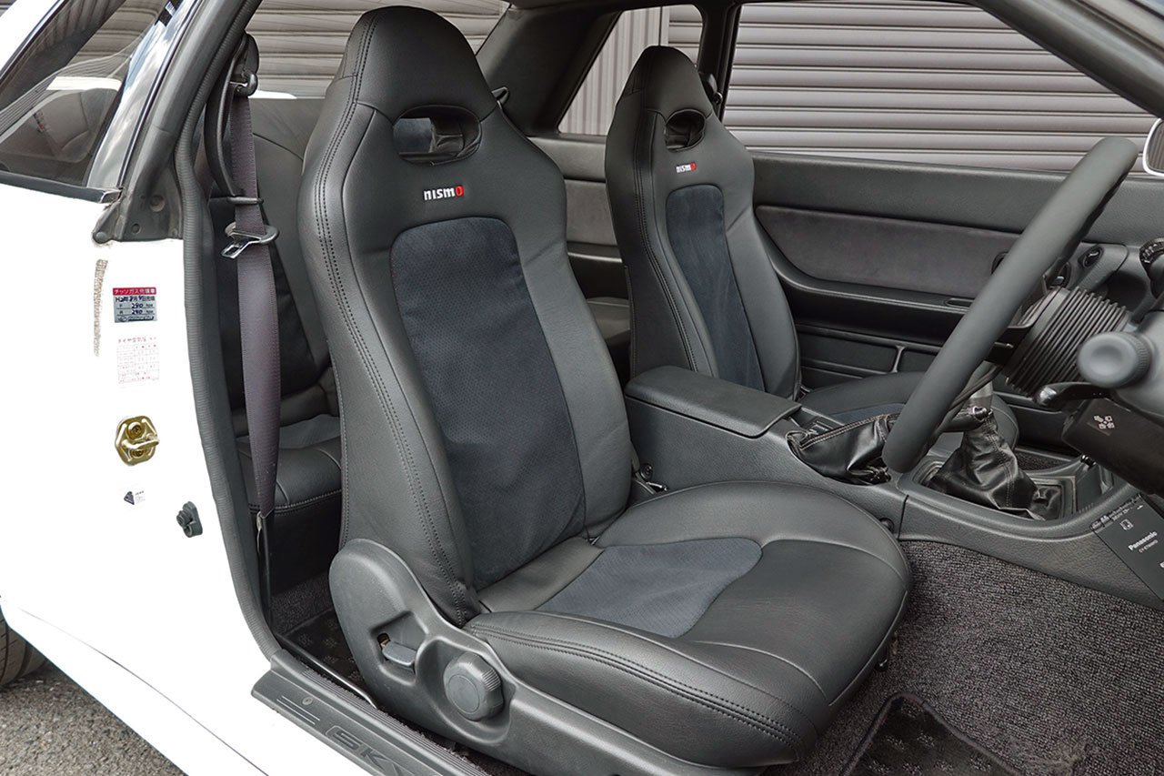 
1994 NISSAN SKYLINE GT-R R32 full									