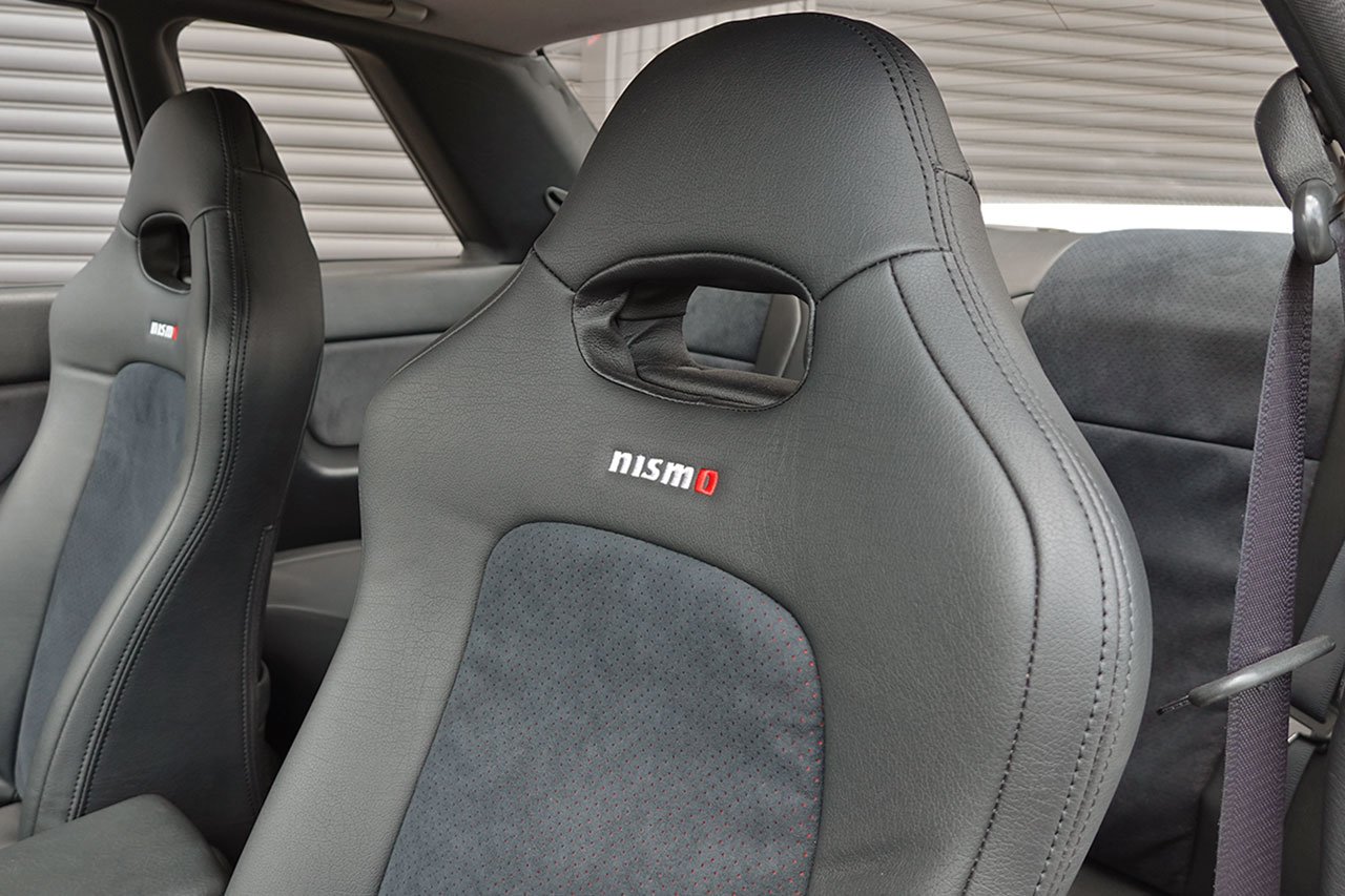 
1994 NISSAN SKYLINE GT-R R32 full									
