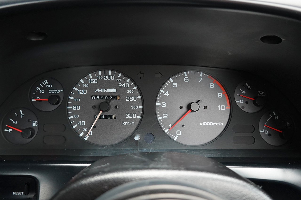
1990 Nissan Skyline GT-R R32 full									