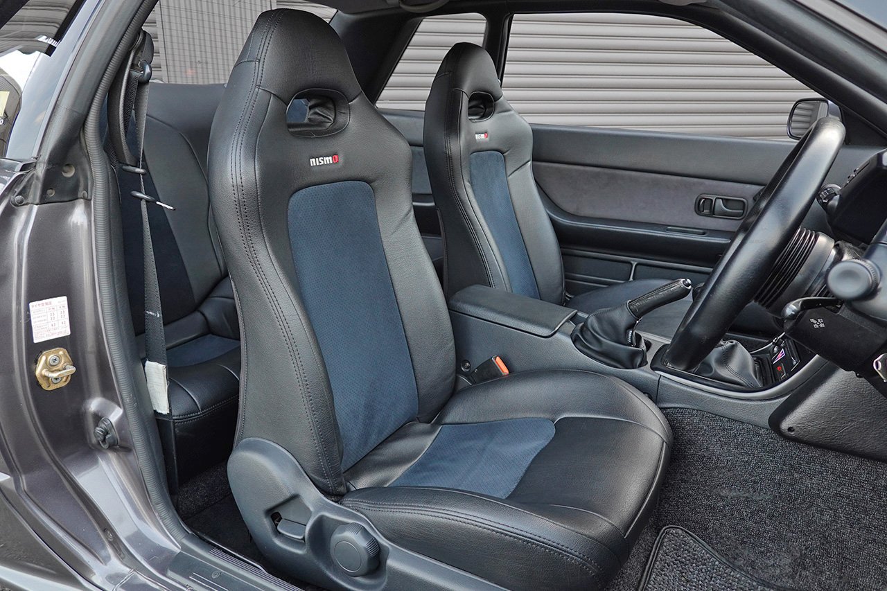 
1990 Nissan Skyline GT-R R32 full									