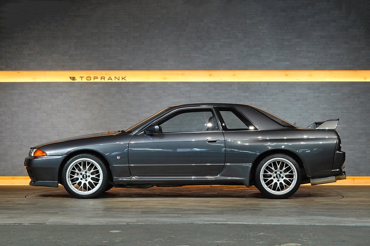 
1990 Nissan Skyline GT-R R32 full									