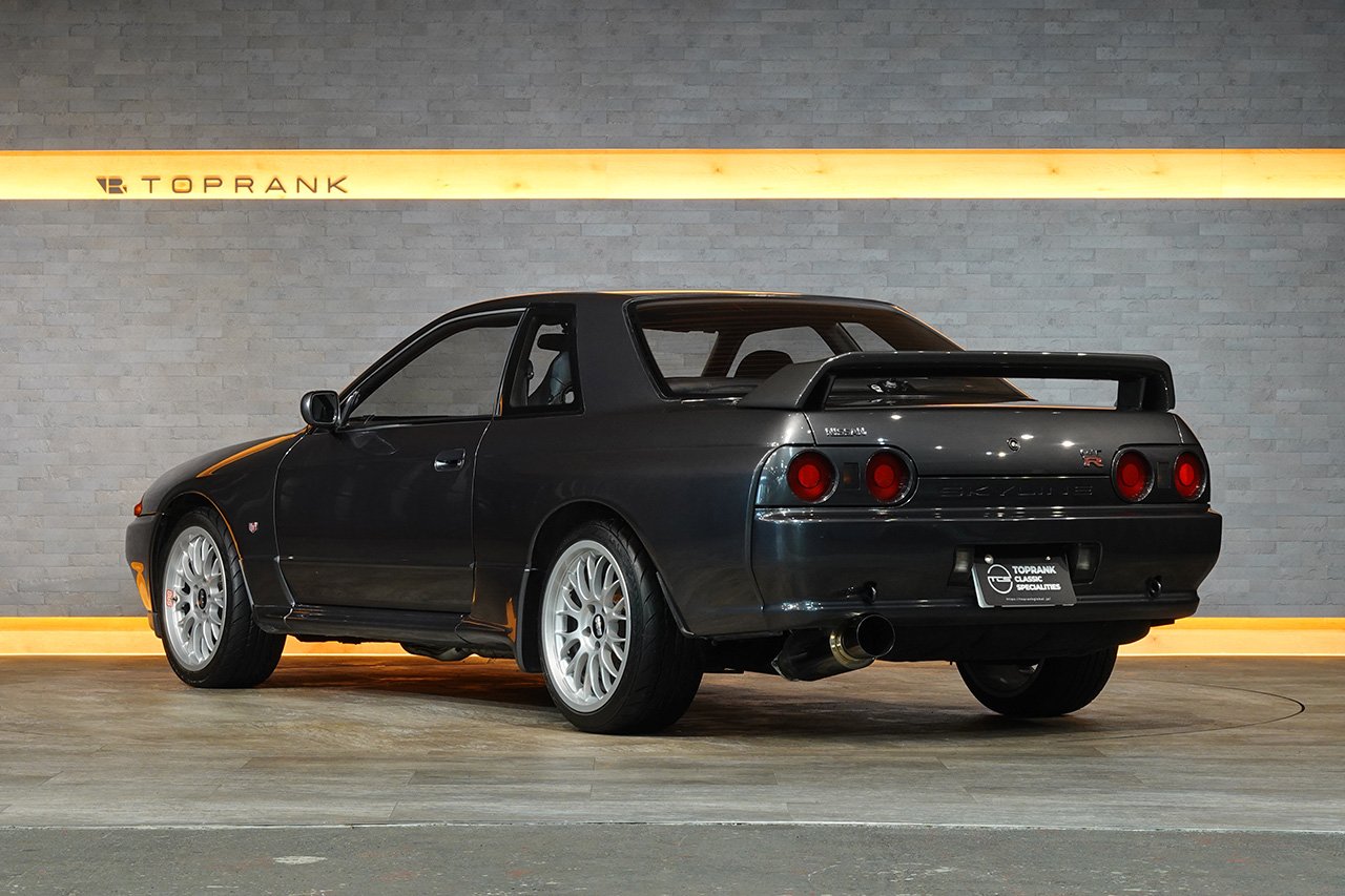 
1990 Nissan Skyline GT-R R32 full									